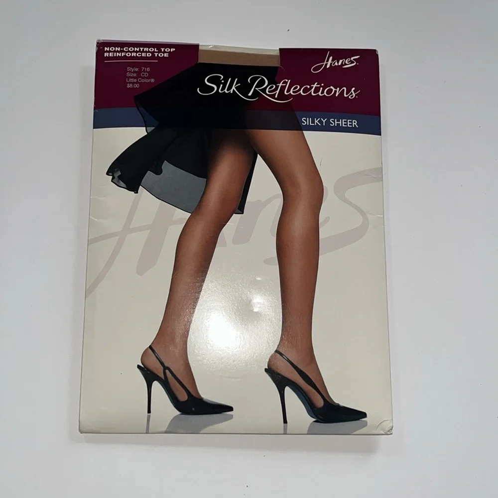 Hanes Silk Reflection Non Control Top Reinforced Toe Style 716 Silky Sheer